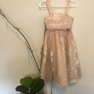 Beautiful lace dress with tulle throughout